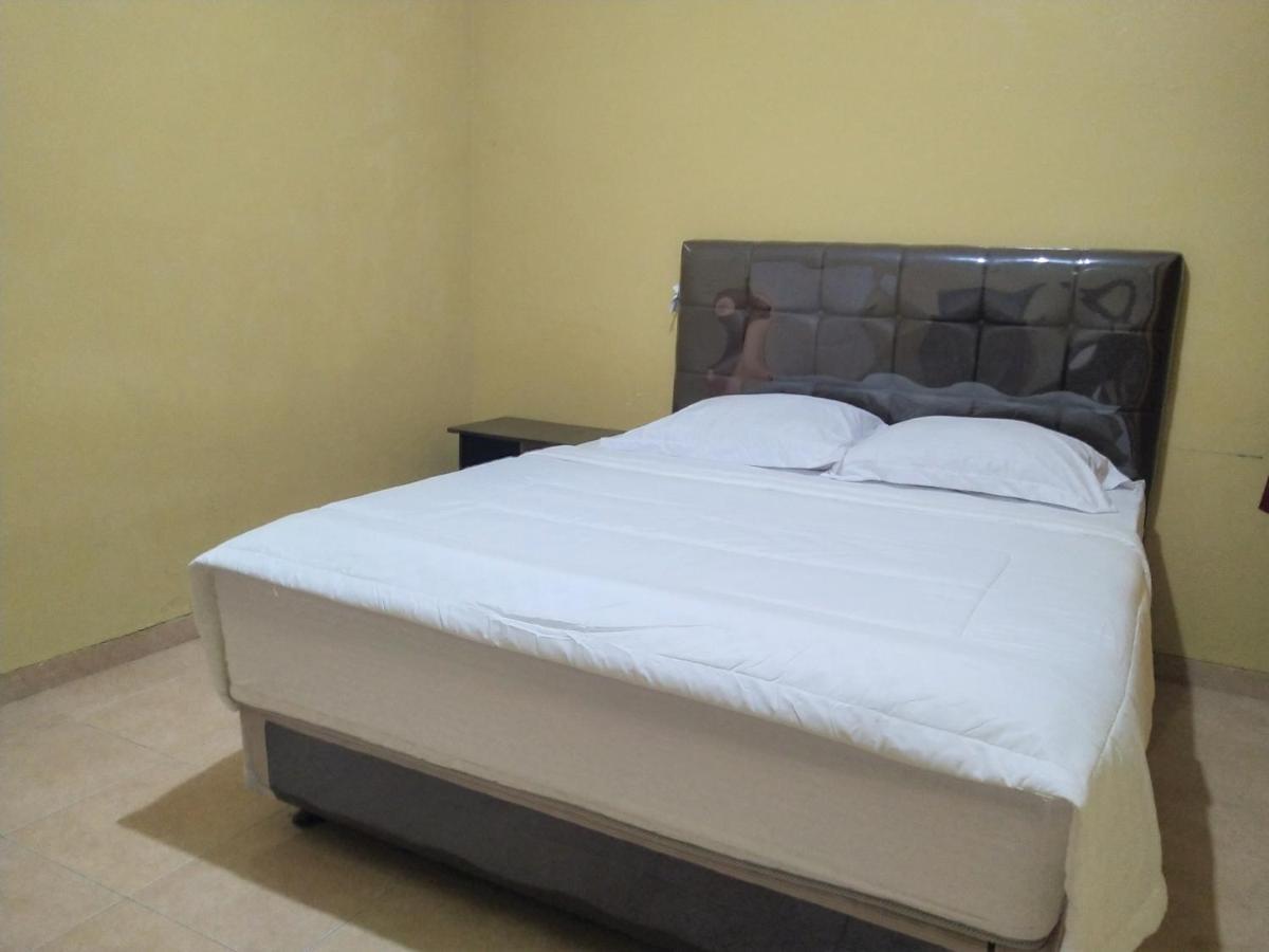 Hotel Pekalongan Syariah RedPartner Bagian luar foto