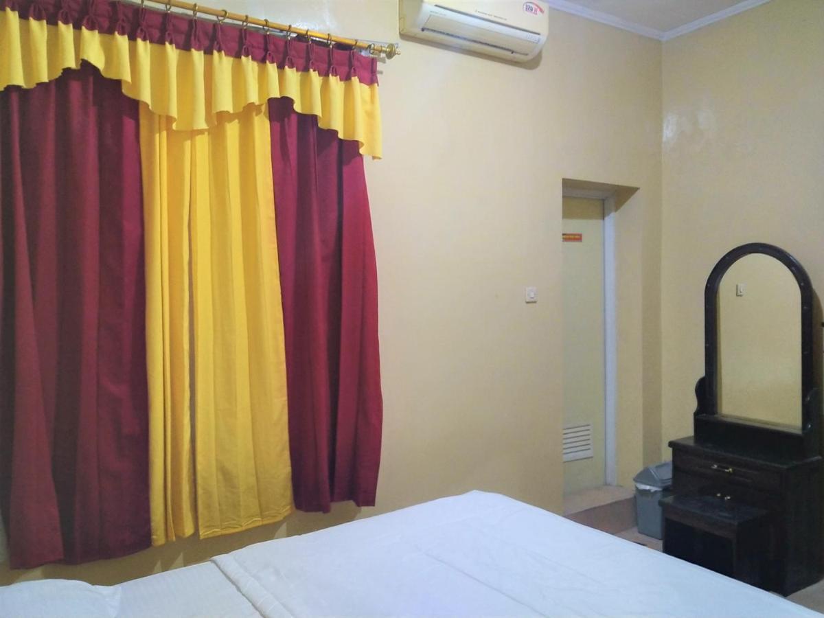 Hotel Pekalongan Syariah RedPartner Bagian luar foto