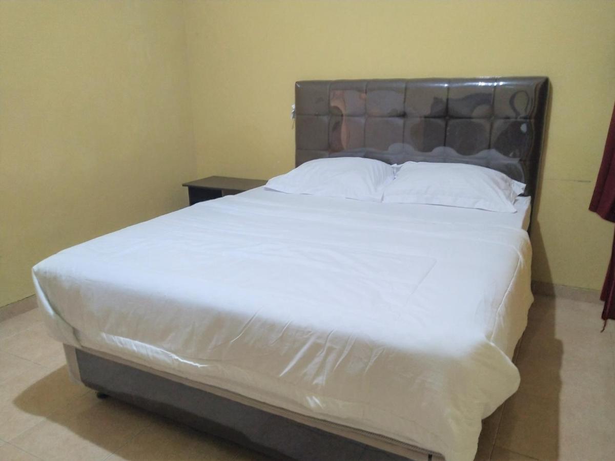 Hotel Pekalongan Syariah RedPartner Bagian luar foto