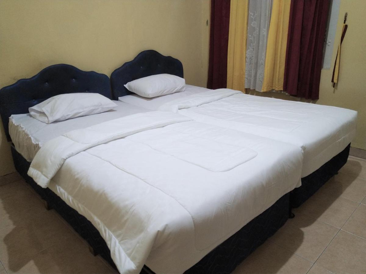 Hotel Pekalongan Syariah RedPartner Bagian luar foto