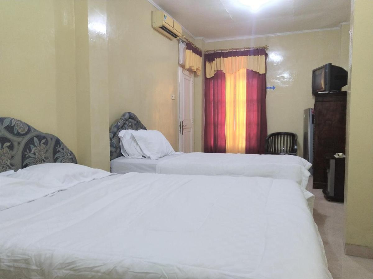 Hotel Pekalongan Syariah RedPartner Bagian luar foto