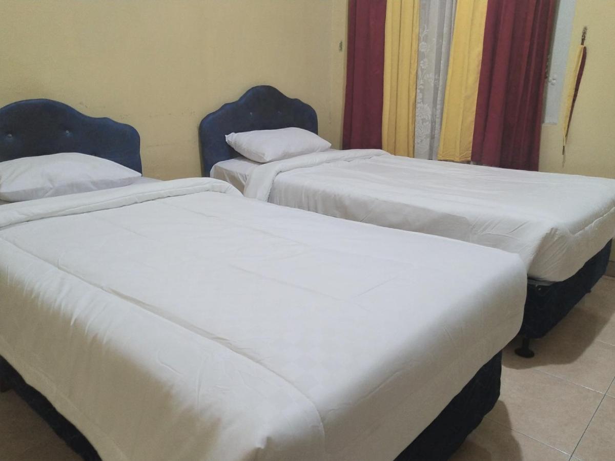 Hotel Pekalongan Syariah RedPartner Bagian luar foto